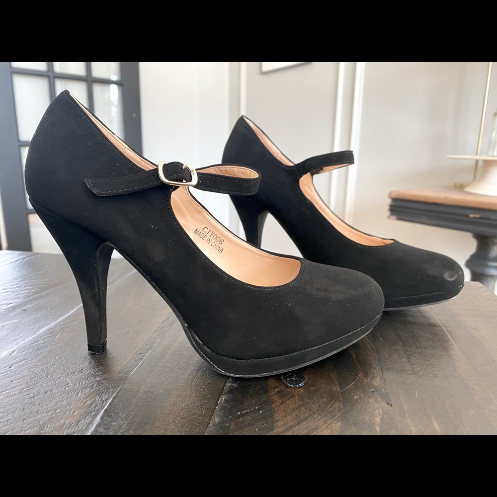 Black Mary Jane Heels- Size 8